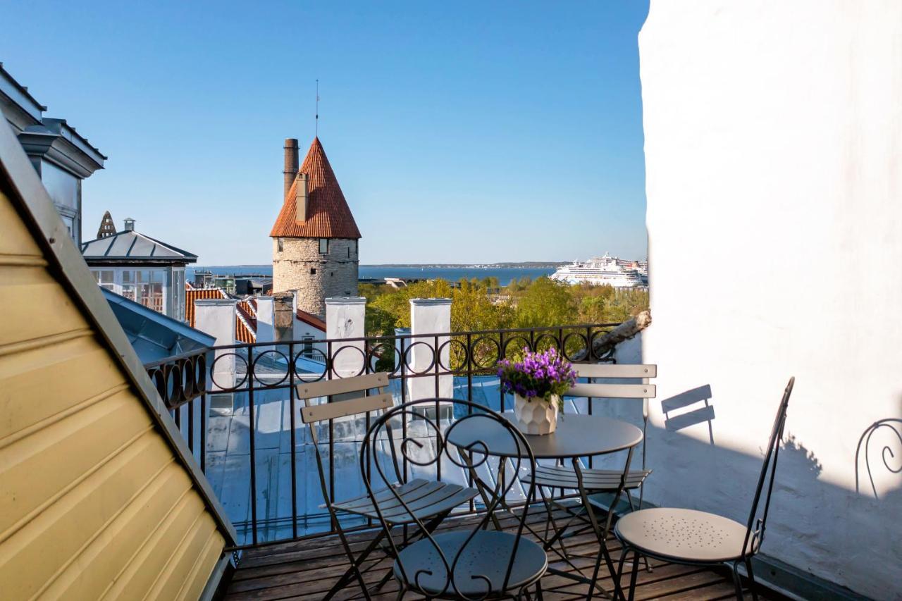 Old Town - Unique Tower Apartment Tallinn Buitenkant foto